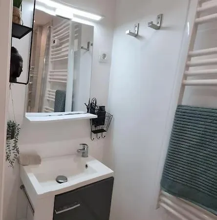 Nalan Orrygeois, Spa, Sauna, Proche Asterix Orry-La-Ville