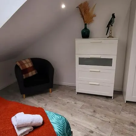 Nalan Orrygeois, Spa, Sauna, Proche Asterix Orry-La-Ville