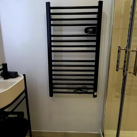 Nalan Orrygeois, Spa Sauna, 6 Pers Parc Asterix *